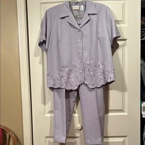 Alfred Dunner size 16 W Lavender Embroidered  Jacket and Pants Two-Piece Set.